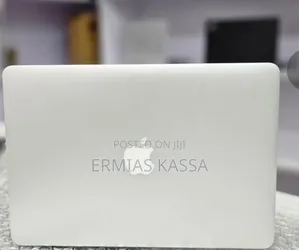 New Laptop Apple MacBook Air 2014 8GB Intel Core I7 SSD 256GB