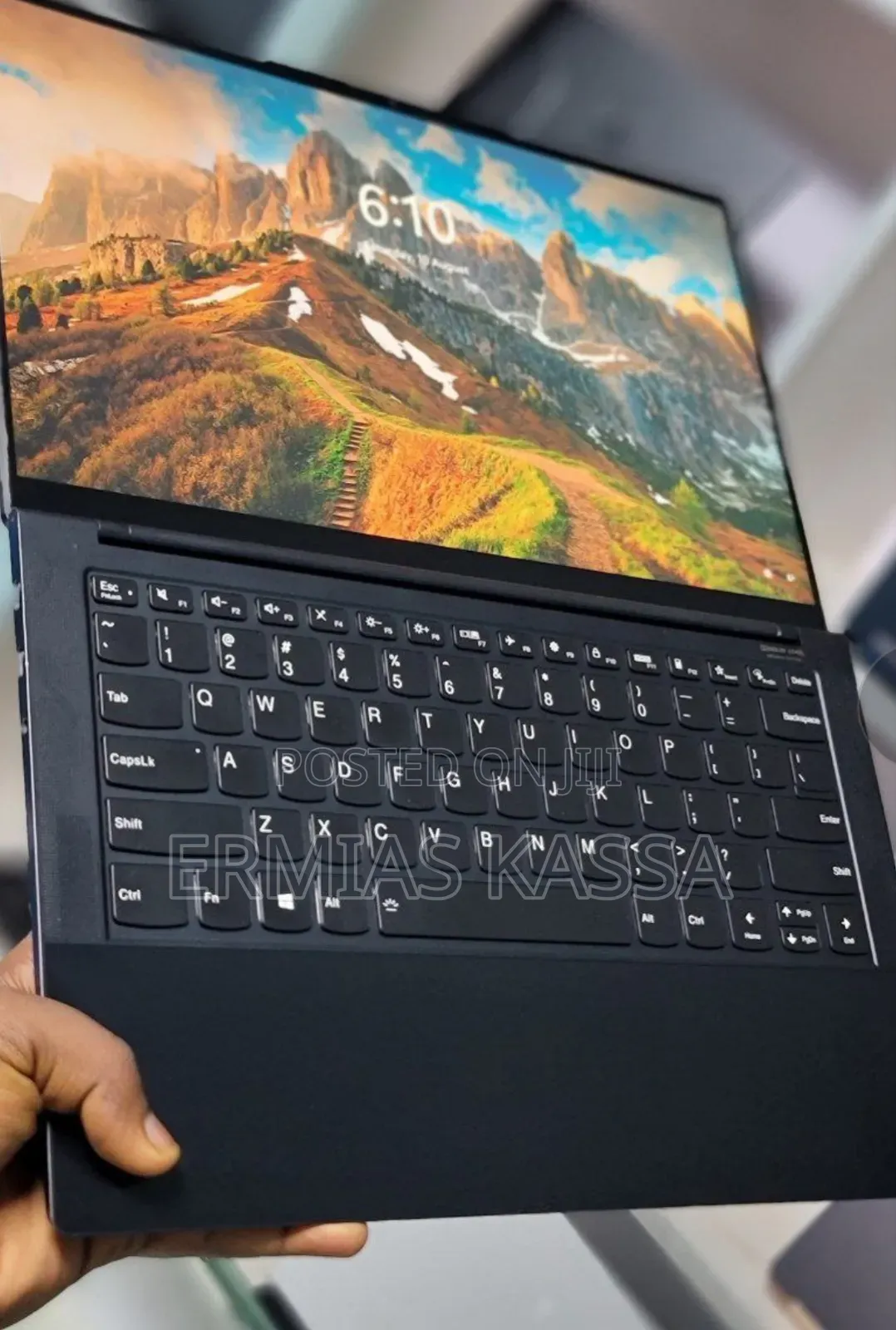 New Laptop Lenovo Yoga 9i 16GB Intel Core I7 SSD 512GB