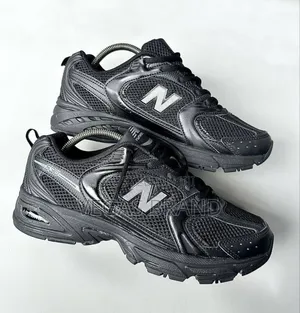 Photo - New Balance 530 Sneakers Triple Black Master Quality Shoes