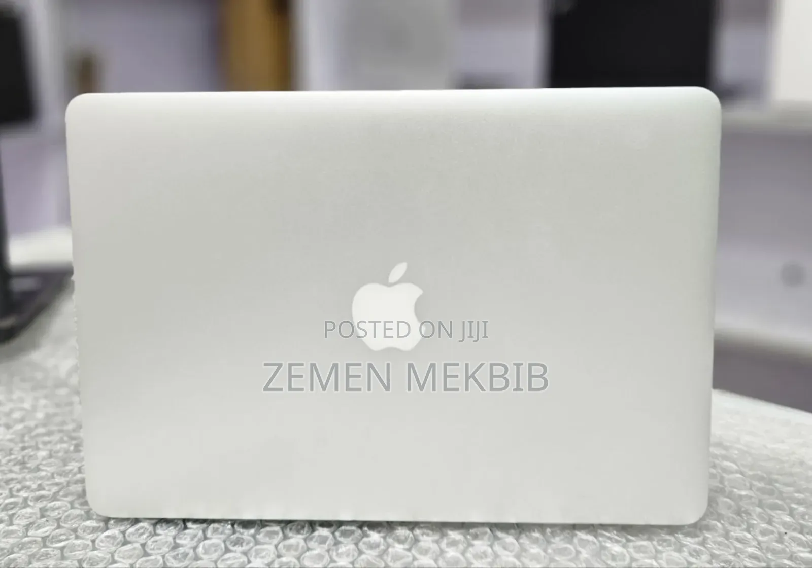 New Laptop Apple MacBook Air 2014 8GB Intel Core I7 SSD 256GB