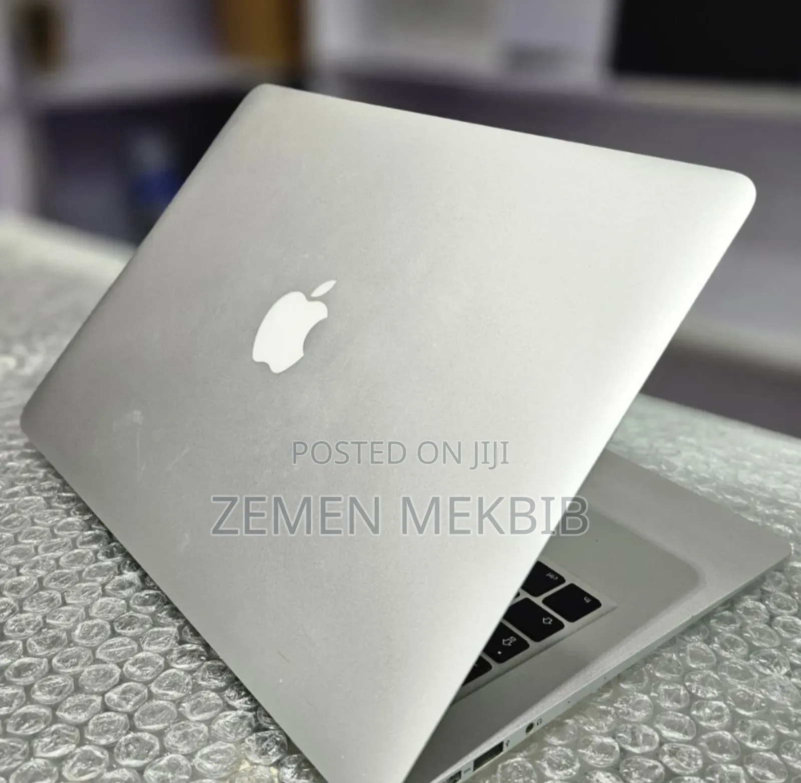 New Laptop Apple MacBook Air 2014 8GB Intel Core I7 SSD 256GB
