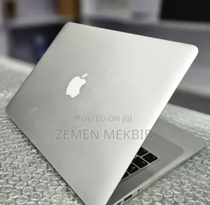New Laptop Apple MacBook Air 2014 8GB Intel Core I7 SSD 256GB