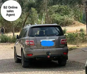 Nissan Patrol 2017 Gold