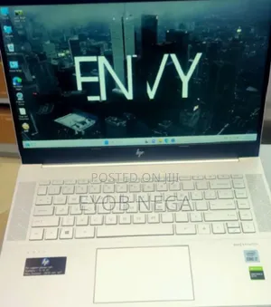 New Laptop HP Envy X2 16GB Intel Core I7 SSD 512GB