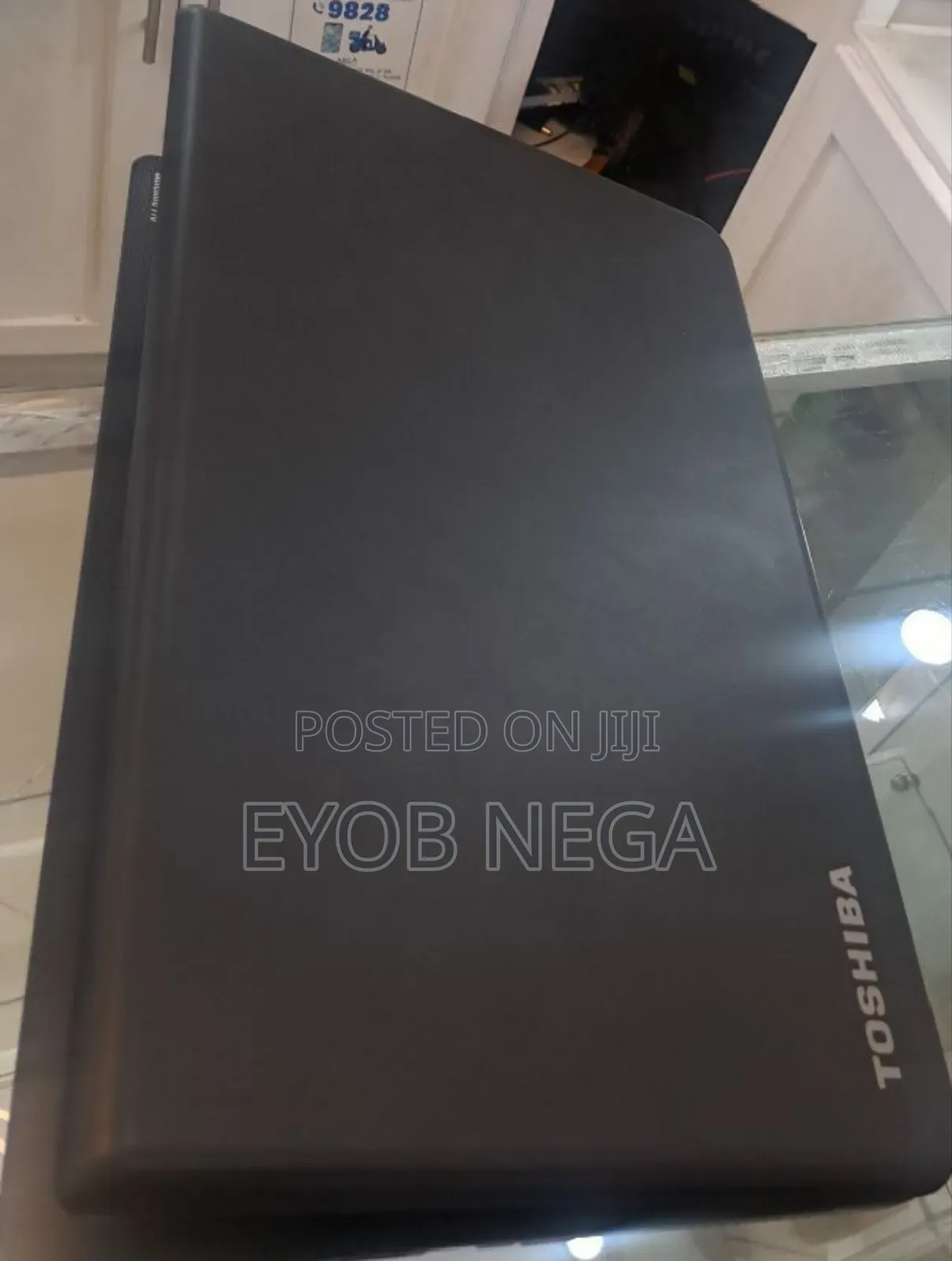 New Laptop Toshiba Satellite C850 8GB Intel Core I5 HDD 500GB