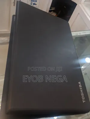 New Laptop Toshiba Satellite C850 8GB Intel Core I5 HDD 500GB