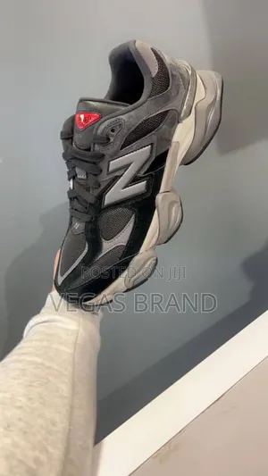 Photo - New Balance 9060 Woman's Sneaker Super Master Quality Shoes