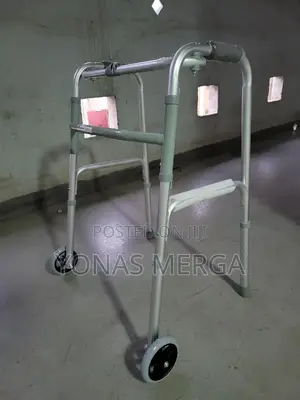 Walking Aid-Retractable Four-Pointed Cane Elderly Walker