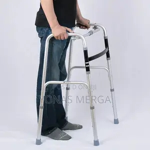 Walker_height ADJUSTABLE -Featuring Eight Height Adjustments