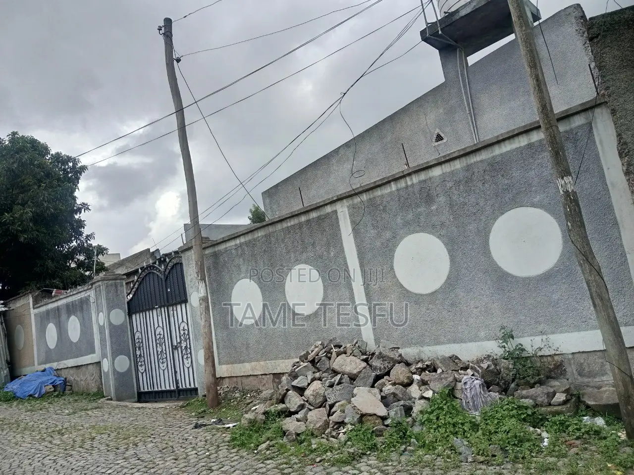 3bdrm House in Wosene Compound, Yeka for sale