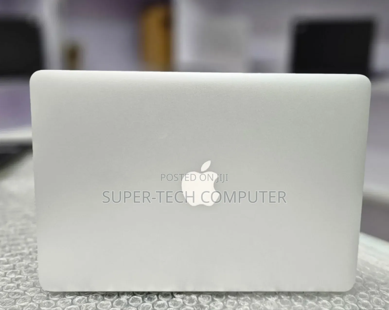 New Laptop Apple MacBook Air 2013 4GB Intel Core I5 SSD 128GB