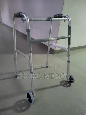 Aluminum Walker/ወከር%Applicable Occasions:Family, Hospital