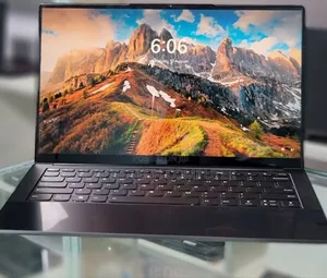 New Laptop Lenovo Yoga 9i 16GB Intel Core I7 SSD 512GB