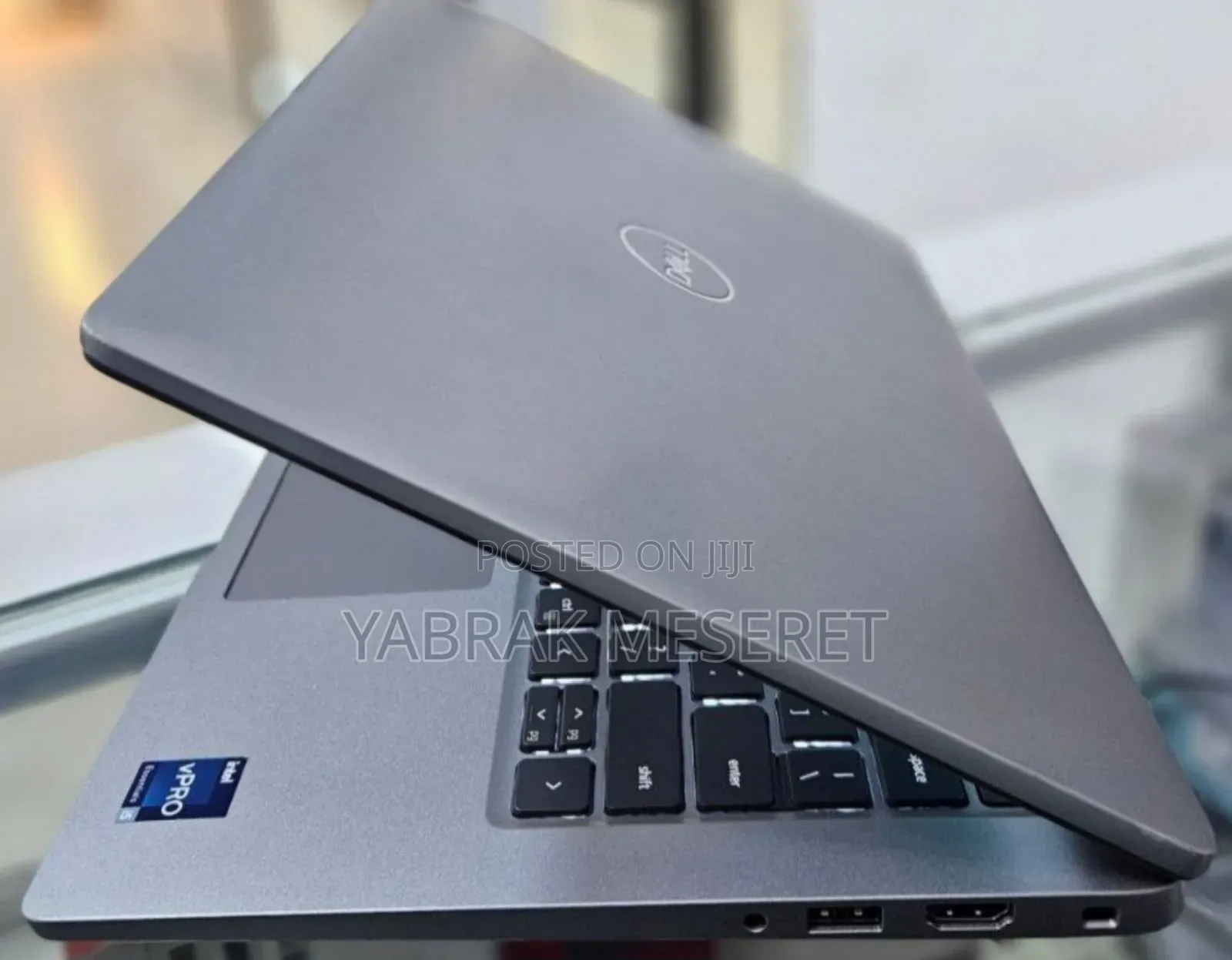 New Laptop Dell Latitude 5440 8GB AMD Ryzen 5 SSD 256GB