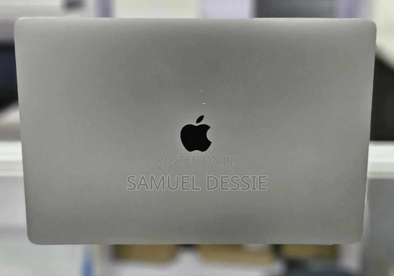 New Laptop Apple MacBook Pro 2016 16GB Intel Core I7 SSD 256GB