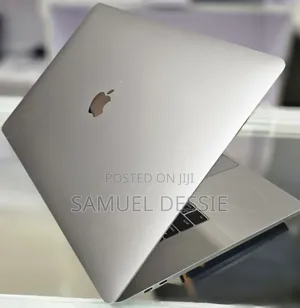 New Laptop Apple MacBook Pro 2016 16GB Intel Core I7 SSD 256GB