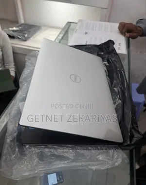 Photo - New Laptop Dell XPS 15 16GB Intel Core I7 SSD 1T
