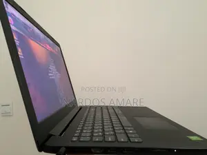 Laptop Lenovo Ideapad 3 8GB Intel Core I5 SSHD (Hybrid) 1T