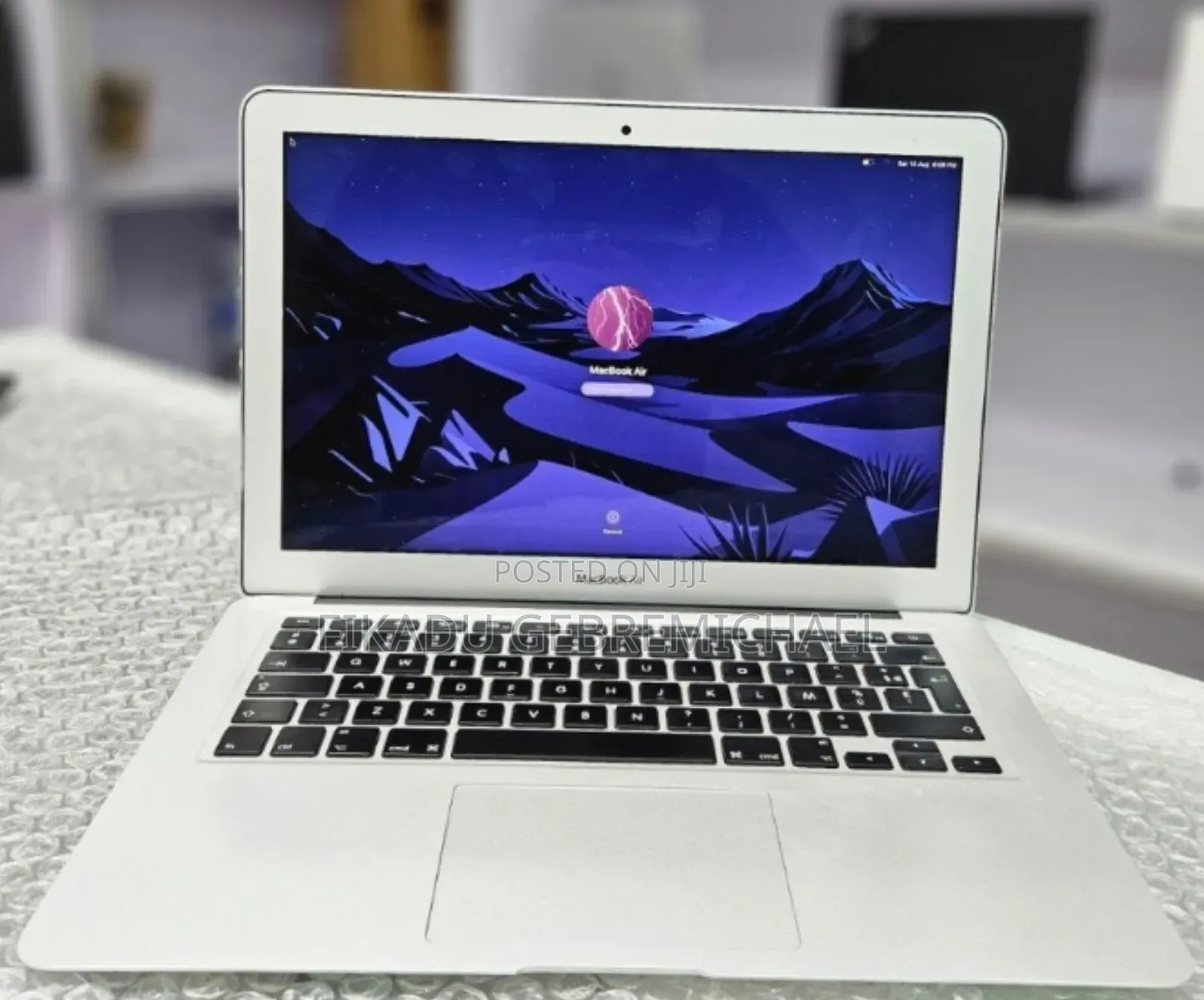 New Laptop Apple MacBook Air 2014 8GB Intel Core I7 SSD 256GB