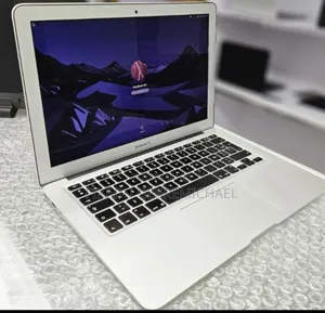 New Laptop Apple MacBook Air 2014 8GB Intel Core I7 SSD 256GB