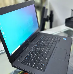 New Laptop Dell Latitude 5310 8GB Intel Core I5 HDD 500GB