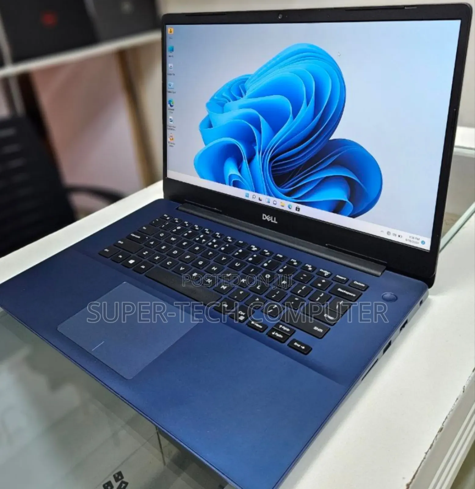 New Laptop Dell Inspiron 15 8GB Intel Core I5 SSD 512GB