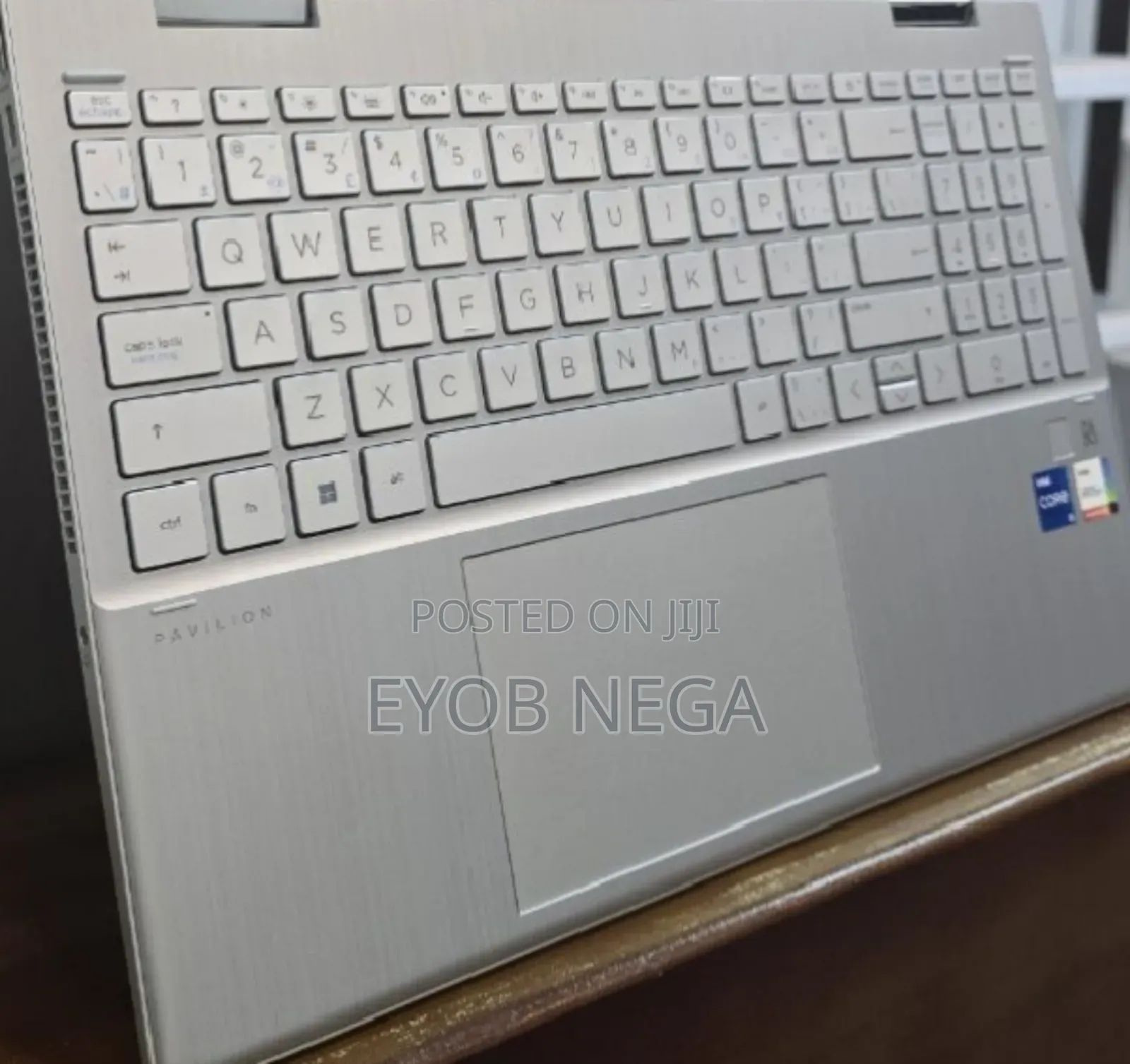 New Laptop HP Pavilion X360 8GB Intel Core I5 SSD 512GB