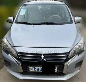 Photo - Mitsubishi Attrage 2020 Silver