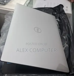 Photo - New Laptop Dell XPS 15 16GB Intel Core I7 SSD 1T