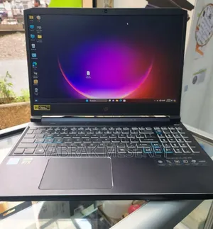 New Laptop Acer Predator Helios 300 18GB Intel Core I7 SSD 1T