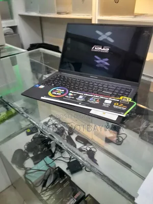 New Laptop Asus VivoBook 15 X505BA 16GB Intel Core I5 SSD 512GB