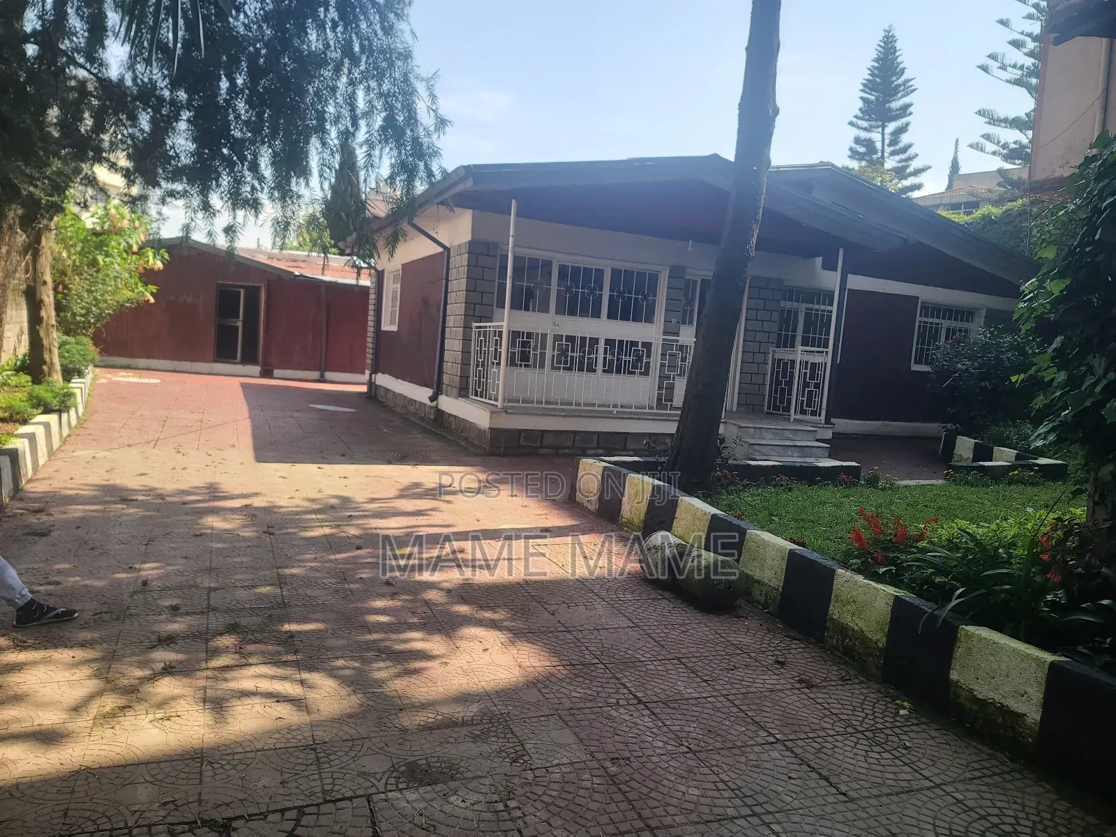 4bdrm House in Addis Abeba, Bole for rent