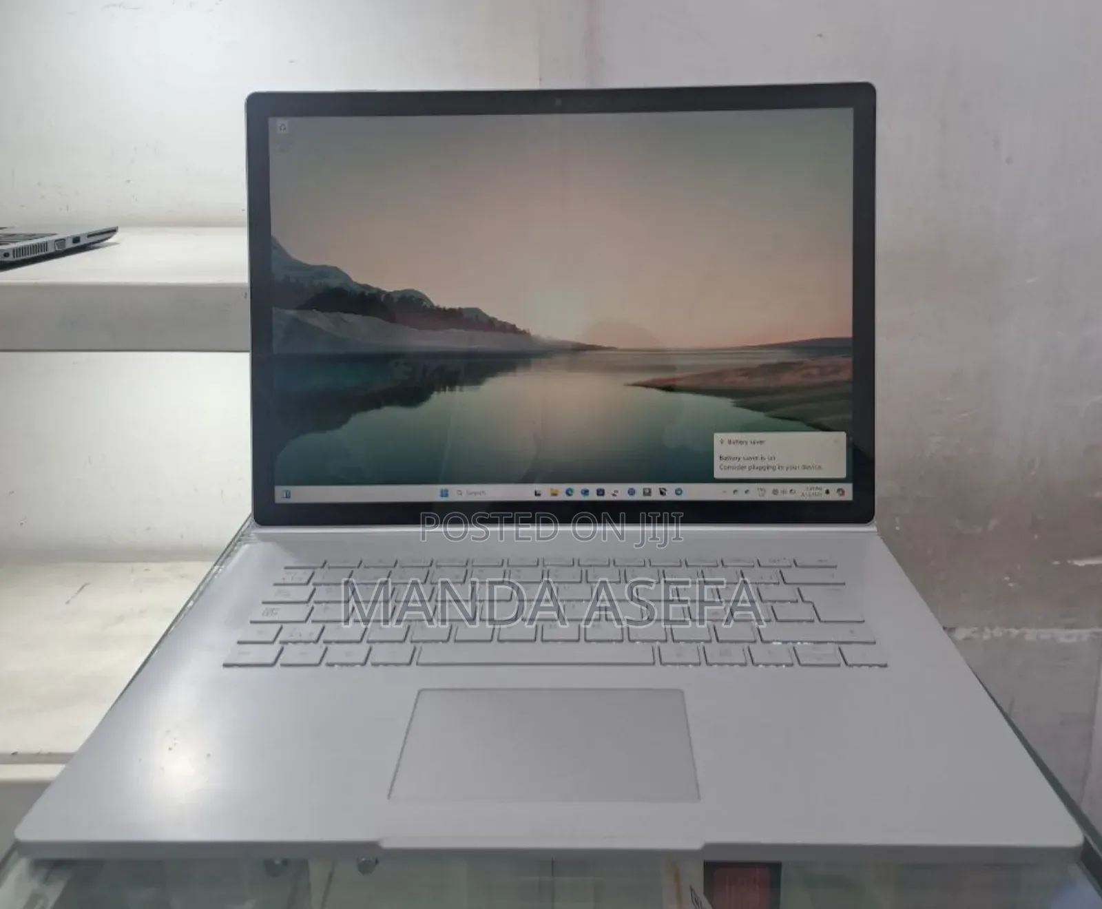 New Laptop Microsoft Surface Book 2 16GB Intel Core I7 SSD 256GB