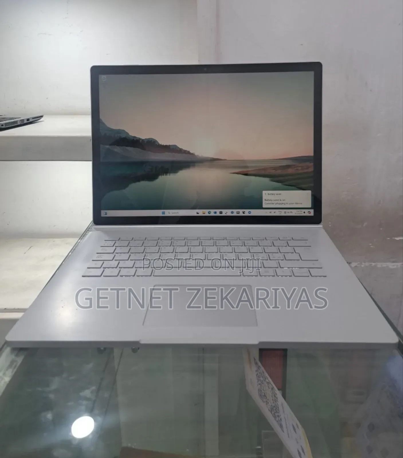 New Laptop Microsoft Surface Book 2 16GB Intel Core I7 SSD 256GB