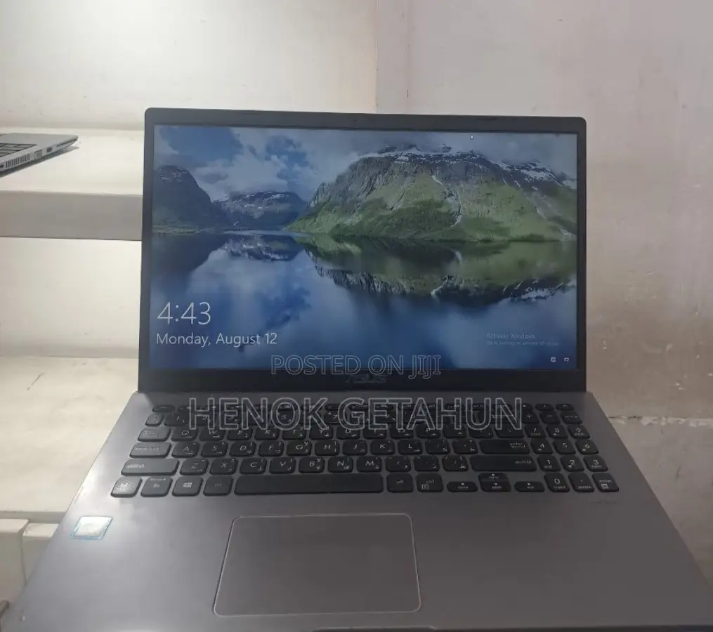 New Laptop Acer 8GB Intel Core I3 SSD 256GB