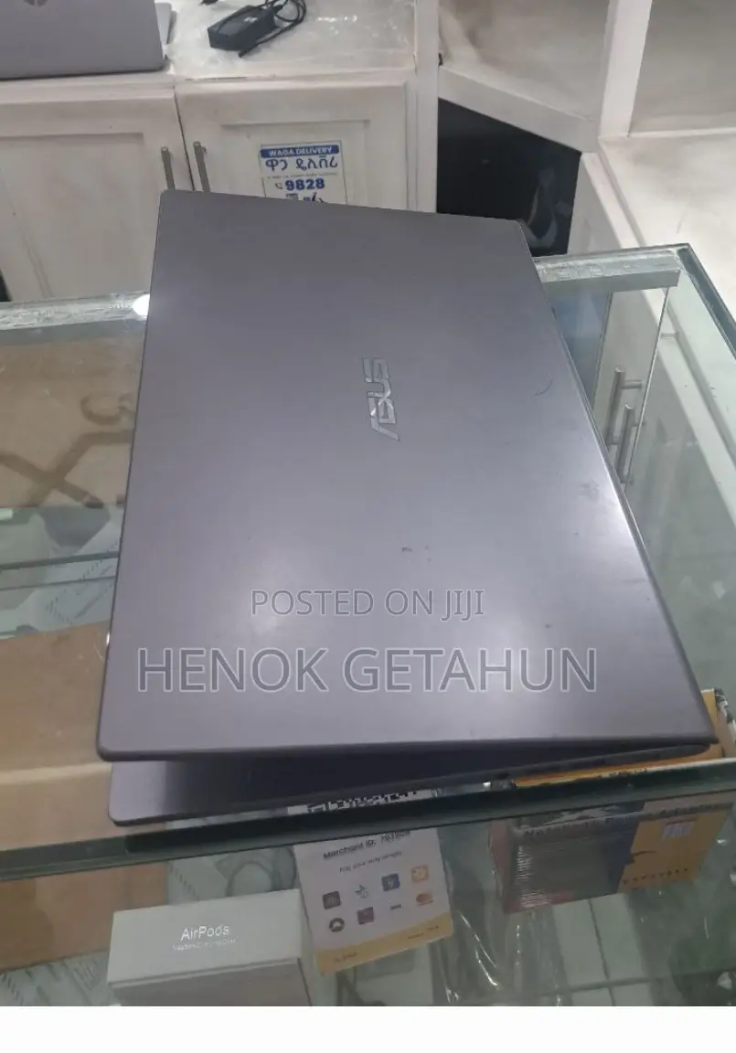 New Laptop Acer 8GB Intel Core I3 SSD 256GB