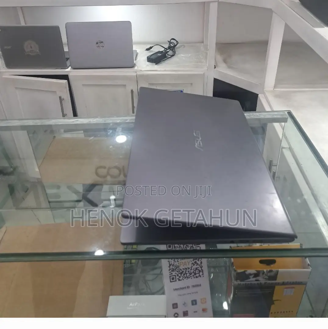 New Laptop Acer 8GB Intel Core I3 SSD 256GB