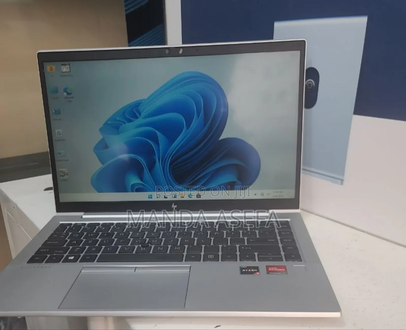 New Laptop HP EliteBook 840 16GB AMD Ryzen 5 SSD 512GB