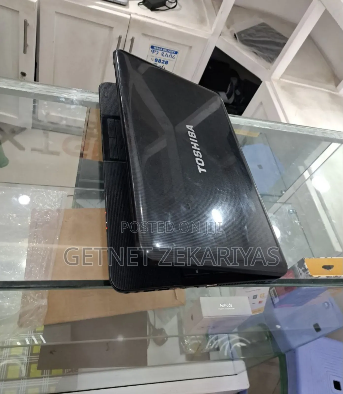 New Laptop Toshiba 4GB Intel Core I5 HDD 500GB