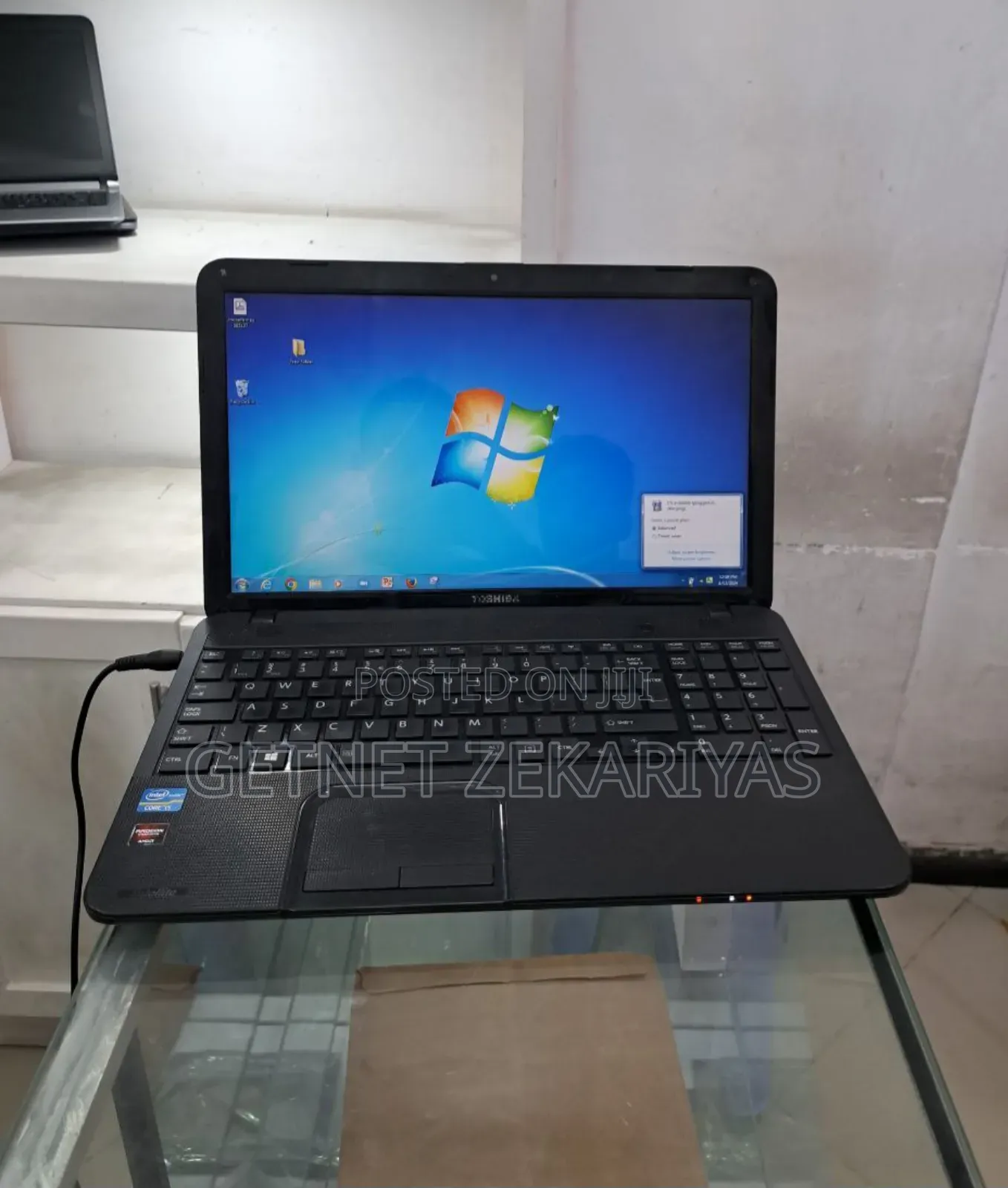 New Laptop Toshiba 4GB Intel Core I5 HDD 500GB