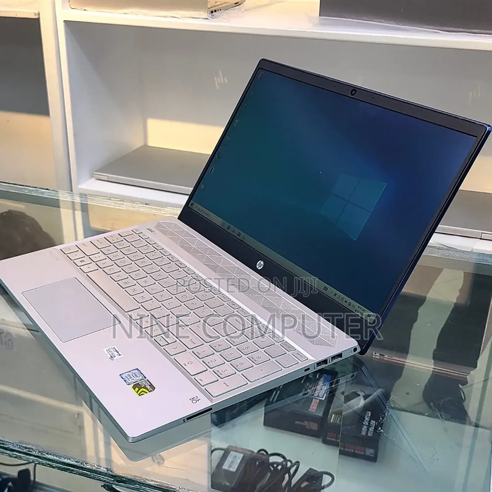 New Laptop HP Pavilion 15 8GB Intel Core I5 SSD 512GB