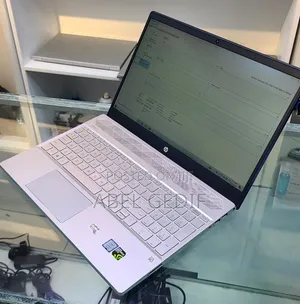 New Laptop HP Pavilion 15 8GB Intel Core I5 SSD 512GB