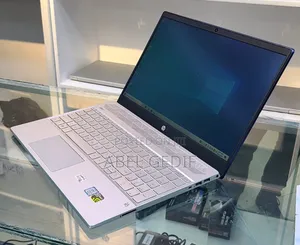 New Laptop HP Pavilion 15 8GB Intel Core I5 SSD 512GB