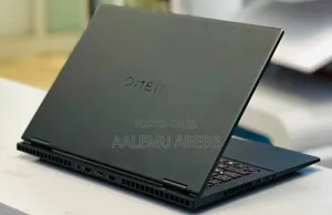 New Laptop HP Omen 16 16GB AMD Ryzen 9 SSD 1T