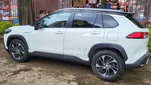 Toyota Corolla Cross 2023 White