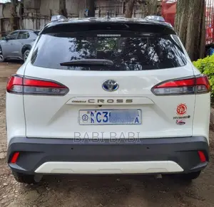 Toyota Corolla Cross 2023 White