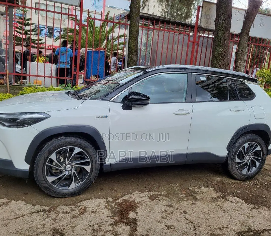 Toyota Corolla Cross 2023 White