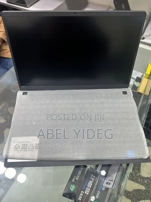 New Laptop Dell Inspiron 15 3521 8GB Intel Core I5 SSD 512GB