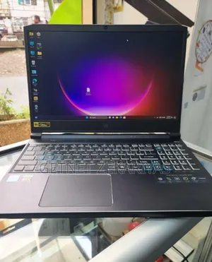 New Laptop Acer Predator Helios 300 16GB Intel Core I9 SSD 512GB