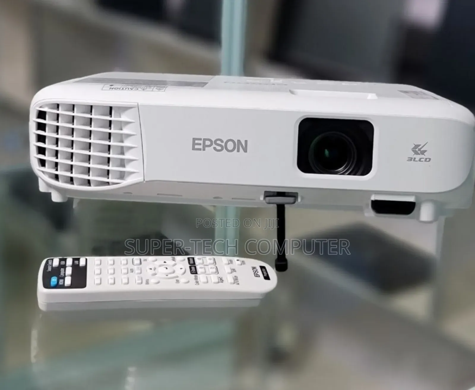 Epson EB-E01 Projector